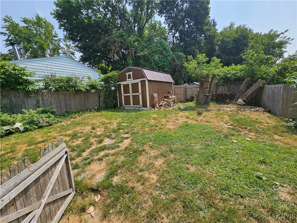 34 Orchard Street, Auburn, New York 13021, Auburn, New York 13021, 4 Bedrooms Bedrooms, 8 Rooms Rooms,2 BathroomsBathrooms,Residential,Closed,34 Orchard Street, Auburn, New York 13021,0,S1625118