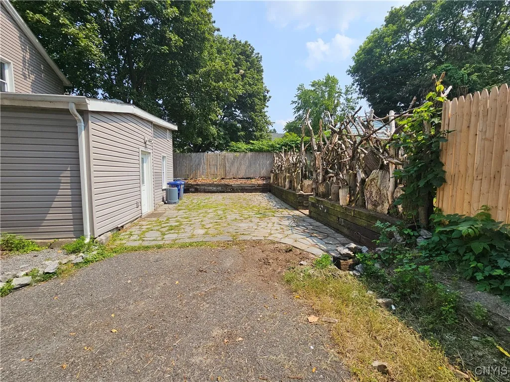 34 Orchard Street, Auburn, New York 13021, Auburn, New York 13021, 4 Bedrooms Bedrooms, 8 Rooms Rooms,2 BathroomsBathrooms,Residential,Closed,34 Orchard Street, Auburn, New York 13021,0,S1625118