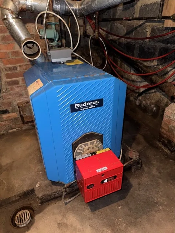 4322 Ridge Road, Fayette, New York 13065, Fayette, New York 13065, 4 Bedrooms Bedrooms, 7 Rooms Rooms,2 BathroomsBathrooms,Residential,Closed,4322 Ridge Road, Fayette, New York 13065,0,R1627091