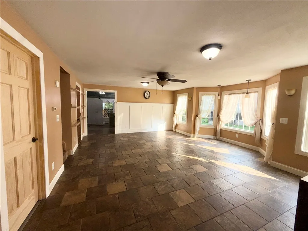 4322 Ridge Road, Fayette, New York 13065, Fayette, New York 13065, 4 Bedrooms Bedrooms, 7 Rooms Rooms,2 BathroomsBathrooms,Residential,Closed,4322 Ridge Road, Fayette, New York 13065,0,R1627091