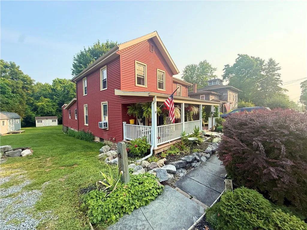 4322 Ridge Road, Fayette, New York 13065, Fayette, New York 13065, 4 Bedrooms Bedrooms, 7 Rooms Rooms,2 BathroomsBathrooms,Residential,Closed,4322 Ridge Road, Fayette, New York 13065,0,R1627091