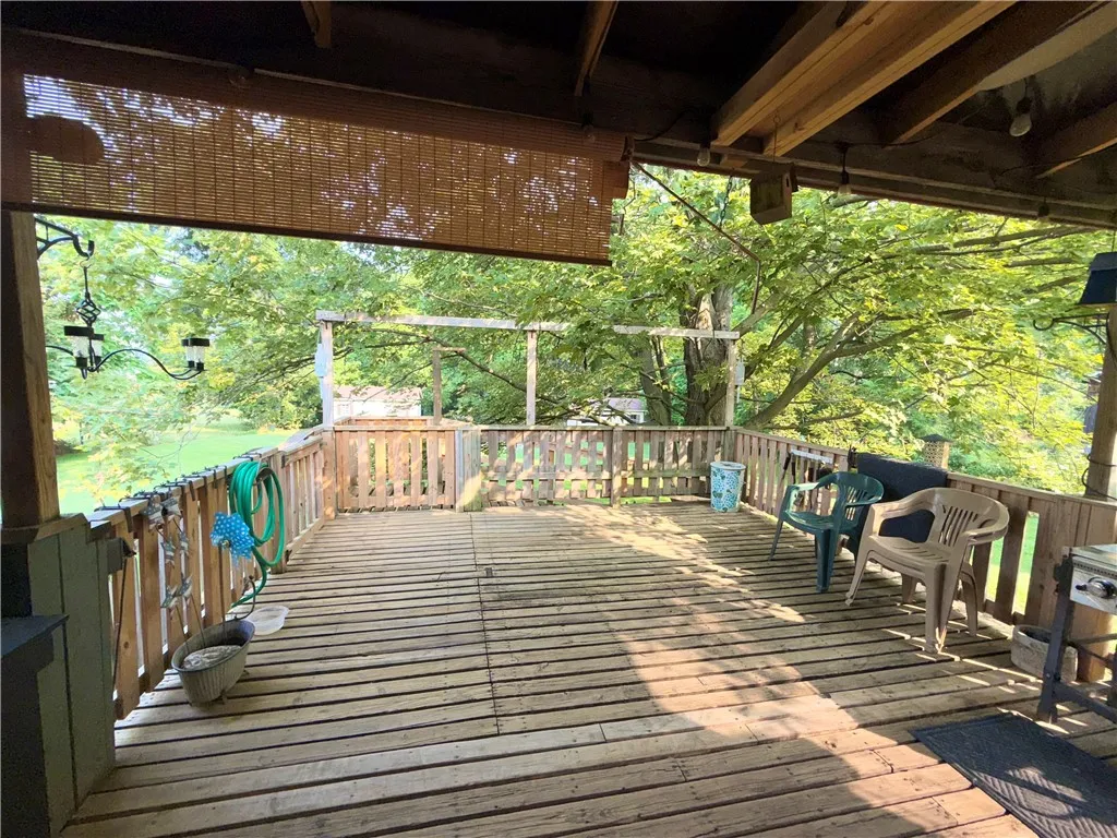 4322 Ridge Road, Fayette, New York 13065, Fayette, New York 13065, 4 Bedrooms Bedrooms, 7 Rooms Rooms,2 BathroomsBathrooms,Residential,Closed,4322 Ridge Road, Fayette, New York 13065,0,R1627091