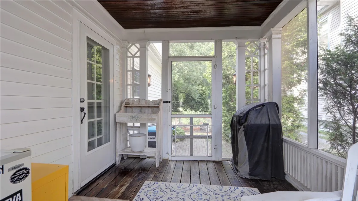 302 Washington Street, Geneva City, New York 14456, Geneva City, New York 14456, 3 Bedrooms Bedrooms, 6 Rooms Rooms,1 BathroomBathrooms,Residential,Closed,302 Washington Street, Geneva City, New York 14456,0,R1627933