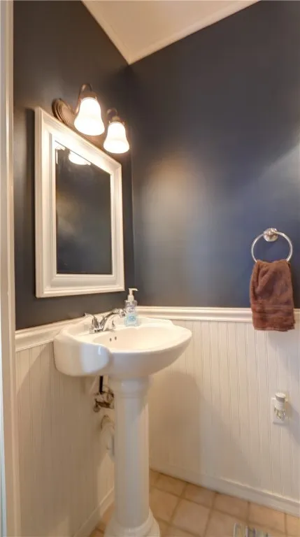 302 Washington Street, Geneva City, New York 14456, Geneva City, New York 14456, 3 Bedrooms Bedrooms, 6 Rooms Rooms,1 BathroomBathrooms,Residential,Closed,302 Washington Street, Geneva City, New York 14456,0,R1627933