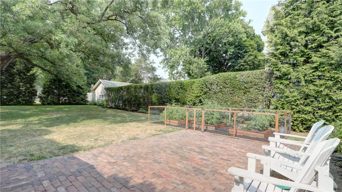 302 Washington Street, Geneva City, New York 14456, Geneva City, New York 14456, 3 Bedrooms Bedrooms, 6 Rooms Rooms,1 BathroomBathrooms,Residential,Closed,302 Washington Street, Geneva City, New York 14456,0,R1627933