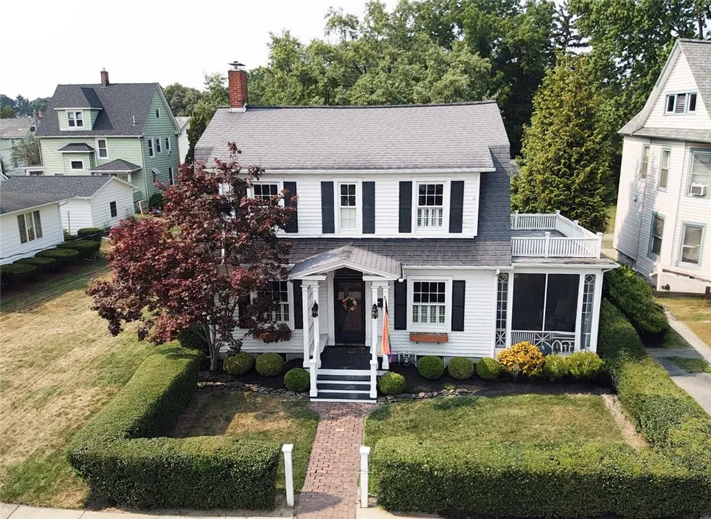 302 Washington Street, Geneva City, New York 14456, Geneva City, New York 14456, 3 Bedrooms Bedrooms, 6 Rooms Rooms,1 BathroomBathrooms,Residential,Closed,302 Washington Street, Geneva City, New York 14456,0,R1627933