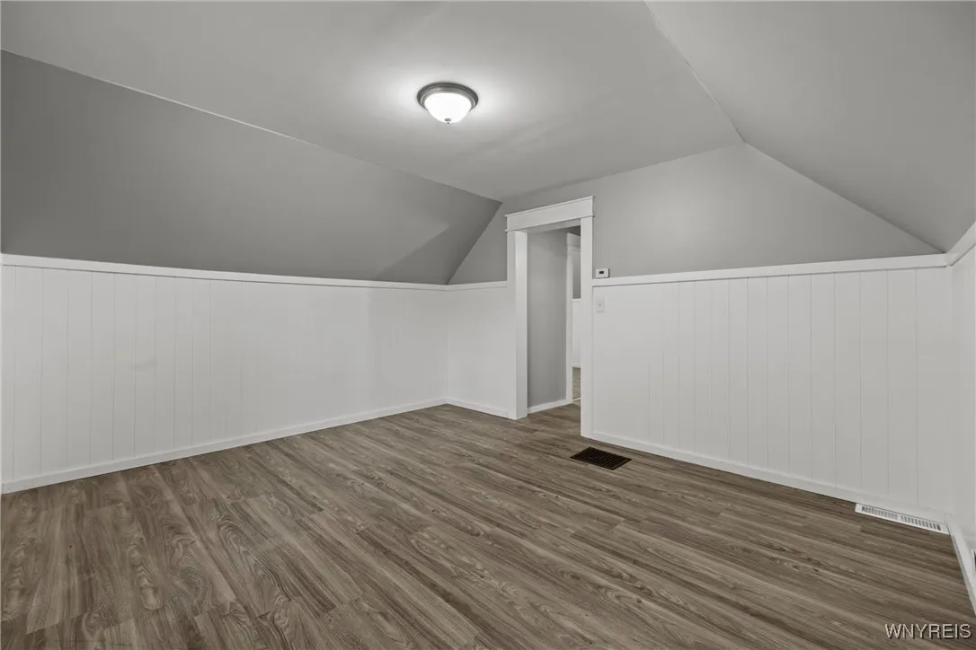 1361 North Avenue, Niagara Falls, New York 14305, Niagara Falls, New York 14305, 3 Bedrooms Bedrooms, ,2 BathroomsBathrooms,Residential,For Sale,1361 North Avenue, Niagara Falls, New York 14305,0,B1628293