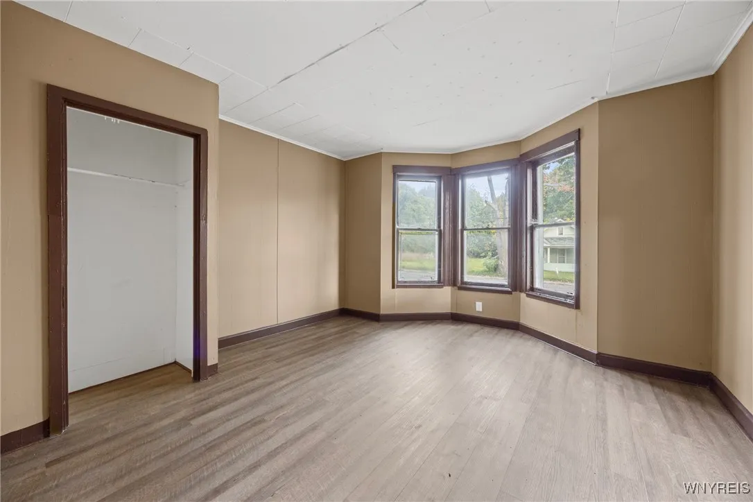 1361 North Avenue, Niagara Falls, New York 14305, Niagara Falls, New York 14305, 3 Bedrooms Bedrooms, ,2 BathroomsBathrooms,Residential,For Sale,1361 North Avenue, Niagara Falls, New York 14305,0,B1628293