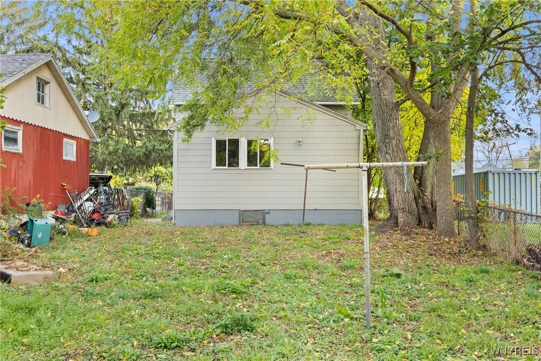 1361 North Avenue, Niagara Falls, New York 14305, Niagara Falls, New York 14305, 3 Bedrooms Bedrooms, ,2 BathroomsBathrooms,Residential,For Sale,1361 North Avenue, Niagara Falls, New York 14305,0,B1628293