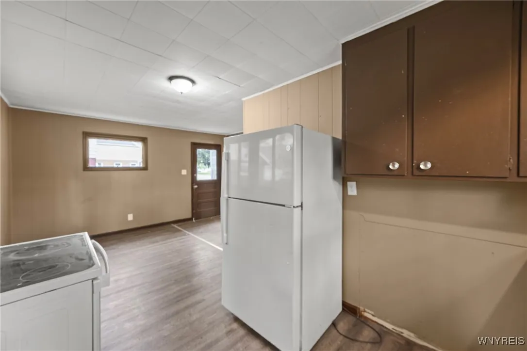 1361 North Avenue, Niagara Falls, New York 14305, Niagara Falls, New York 14305, 3 Bedrooms Bedrooms, ,2 BathroomsBathrooms,Residential,For Sale,1361 North Avenue, Niagara Falls, New York 14305,0,B1628293