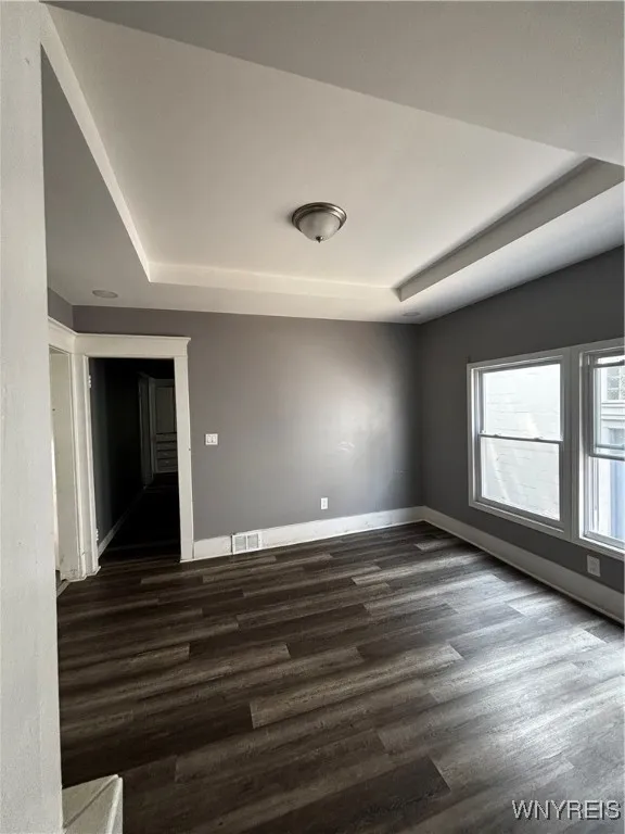 299 East Delavan Avenue S, Buffalo, New York 14208, Buffalo, New York 14208, 6 Bedrooms Bedrooms, ,2 BathroomsBathrooms,Residential,For Sale,299 East Delavan Avenue S, Buffalo, New York 14208,B1628458