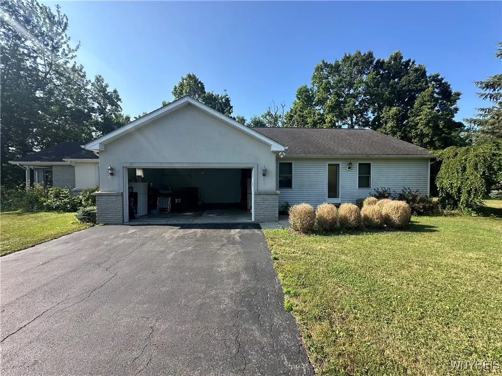 8700 Goodrich Road, Clarence, New York 14032, Clarence, New York 14032, ,Commercial Sale,For Sale,8700 Goodrich Road, Clarence, New York 14032,B1628533