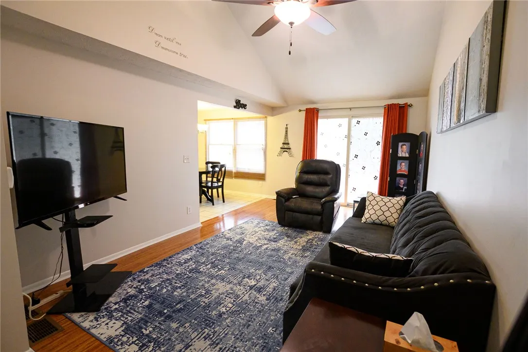 1097 Cane Patch, Webster, New York 14580, Webster, New York 14580, 2 Bedrooms Bedrooms, 5 Rooms Rooms,1 BathroomBathrooms,Residential,Closed,1097 Cane Patch, Webster, New York 14580,0,R1627360