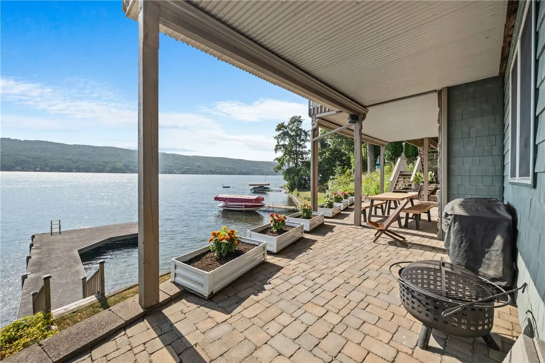 10059 East Bluff Drive, Jerusalem, New York 14527, Jerusalem, New York 14527, 3 Bedrooms Bedrooms, 9 Rooms Rooms,2 BathroomsBathrooms,Residential,Closed,10059 East Bluff Drive, Jerusalem, New York 14527,0,R1625651