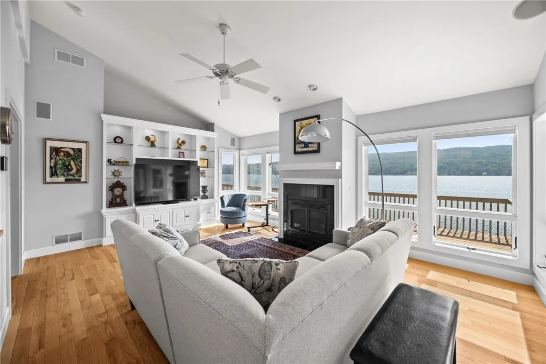 10059 East Bluff Drive, Jerusalem, New York 14527, Jerusalem, New York 14527, 3 Bedrooms Bedrooms, 9 Rooms Rooms,2 BathroomsBathrooms,Residential,Closed,10059 East Bluff Drive, Jerusalem, New York 14527,0,R1625651