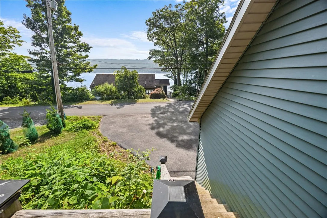 10059 East Bluff Drive, Jerusalem, New York 14527, Jerusalem, New York 14527, 3 Bedrooms Bedrooms, 9 Rooms Rooms,2 BathroomsBathrooms,Residential,Closed,10059 East Bluff Drive, Jerusalem, New York 14527,0,R1625651