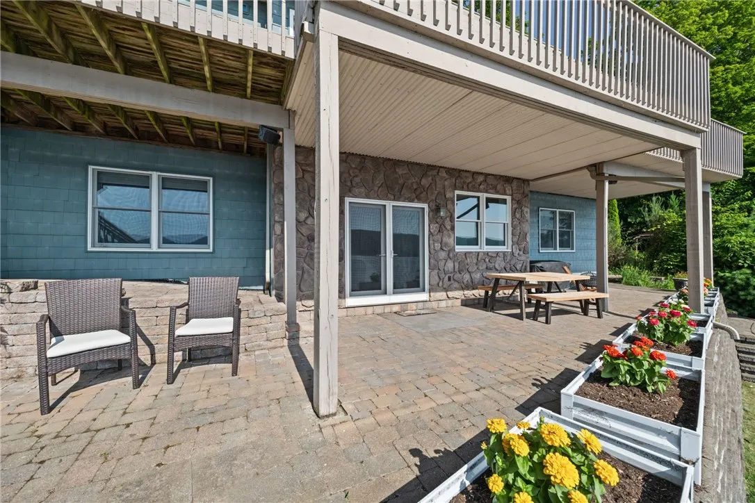 10059 East Bluff Drive, Jerusalem, New York 14527, Jerusalem, New York 14527, 3 Bedrooms Bedrooms, 9 Rooms Rooms,2 BathroomsBathrooms,Residential,Closed,10059 East Bluff Drive, Jerusalem, New York 14527,0,R1625651