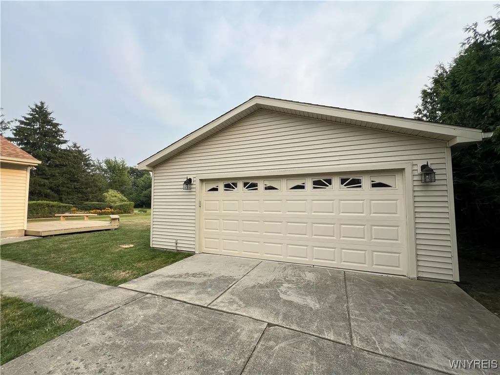 5600 Meadow Drive, Boston, New York 14075, Boston, New York 14075, 3 Bedrooms Bedrooms, 7 Rooms Rooms,2 BathroomsBathrooms,Residential,Closed,5600 Meadow Drive, Boston, New York 14075,0,B1628265