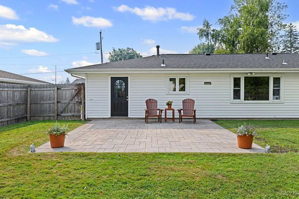 7843 Oneida, Cicero, New York 13030, Cicero, New York 13030, 3 Bedrooms Bedrooms, 6 Rooms Rooms,1 BathroomBathrooms,Residential,Closed,7843 Oneida, Cicero, New York 13030,0,S1628378