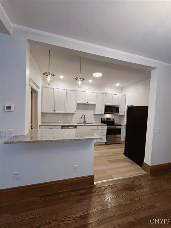 109 Erie Street, Syracuse, New York 13204, Syracuse, New York 13204, 4 Bedrooms Bedrooms, ,2 BathroomsBathrooms,Residential,Closed,109 Erie Street, Syracuse, New York 13204,0,S1628435