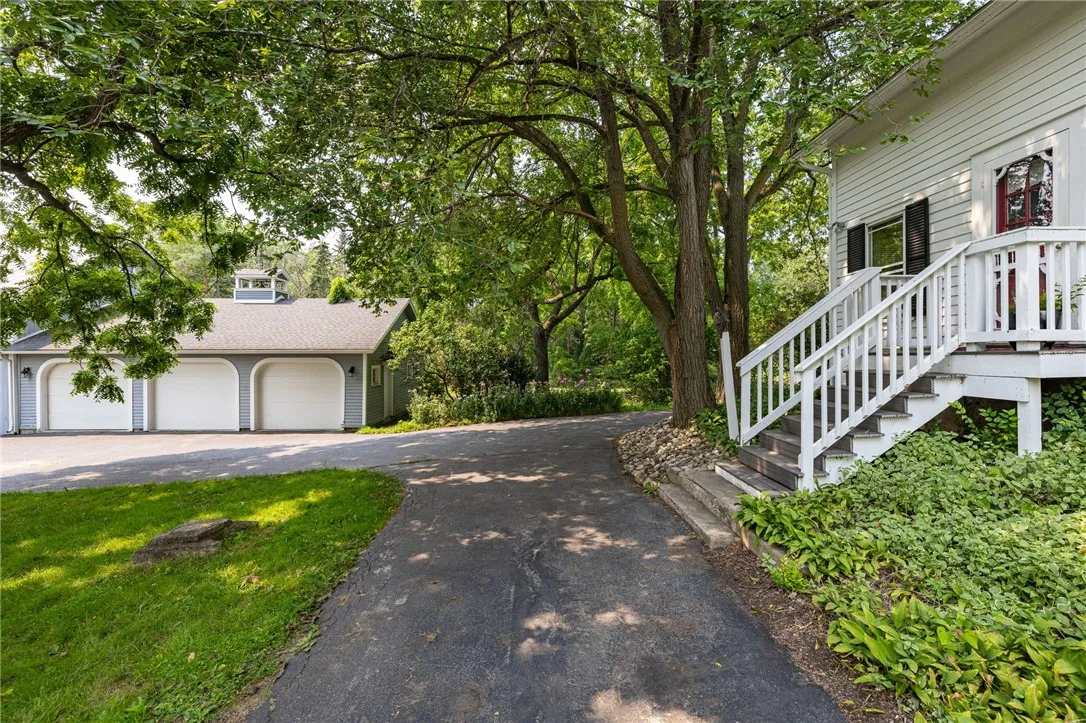 3100 County Road 40, East Bloomfield, New York 144, East Bloomfield, New York 14469, 4 Bedrooms Bedrooms, 13 Rooms Rooms,2 BathroomsBathrooms,Residential,Closed,3100 County Road 40, East Bloomfield, New York 144,0,R1628450