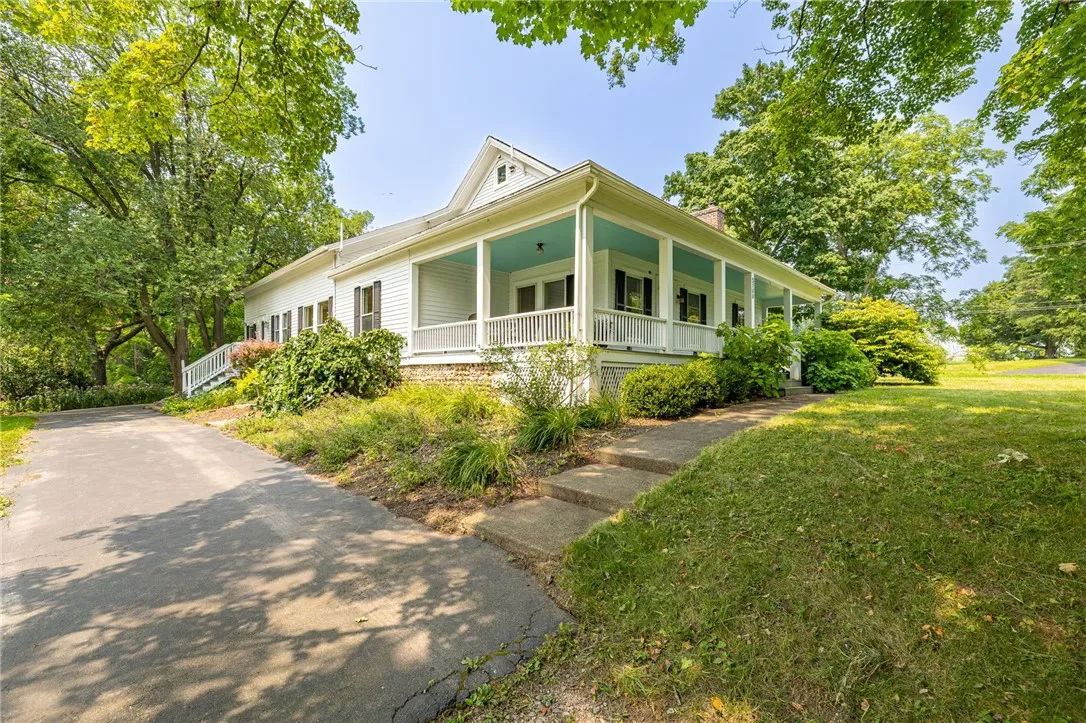 3100 County Road 40, East Bloomfield, New York 144, East Bloomfield, New York 14469, 4 Bedrooms Bedrooms, 13 Rooms Rooms,2 BathroomsBathrooms,Residential,Closed,3100 County Road 40, East Bloomfield, New York 144,0,R1628450