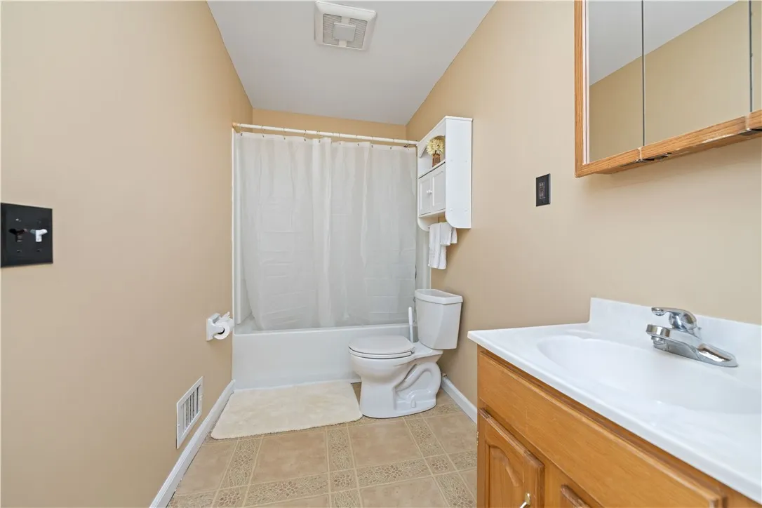 Upstairs Bathroom