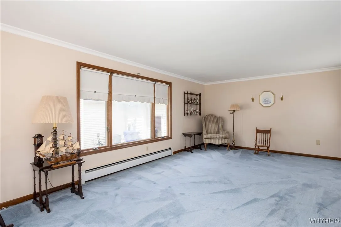 12 Pine Tree Lane, West Seneca, New York 14224, West Seneca, New York 14224, 3 Bedrooms Bedrooms, 6 Rooms Rooms,2 BathroomsBathrooms,Residential,Closed,12 Pine Tree Lane, West Seneca, New York 14224,0,B1627871