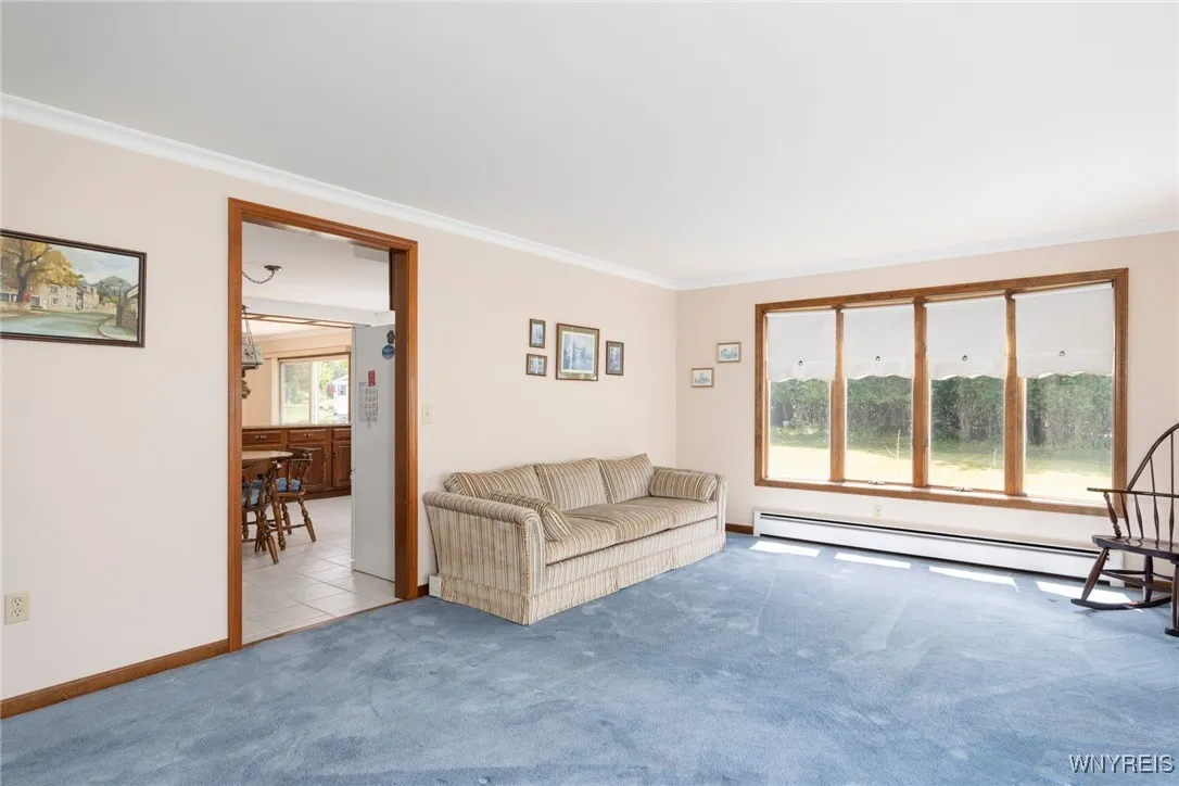 12 Pine Tree Lane, West Seneca, New York 14224, West Seneca, New York 14224, 3 Bedrooms Bedrooms, 6 Rooms Rooms,2 BathroomsBathrooms,Residential,Closed,12 Pine Tree Lane, West Seneca, New York 14224,0,B1627871