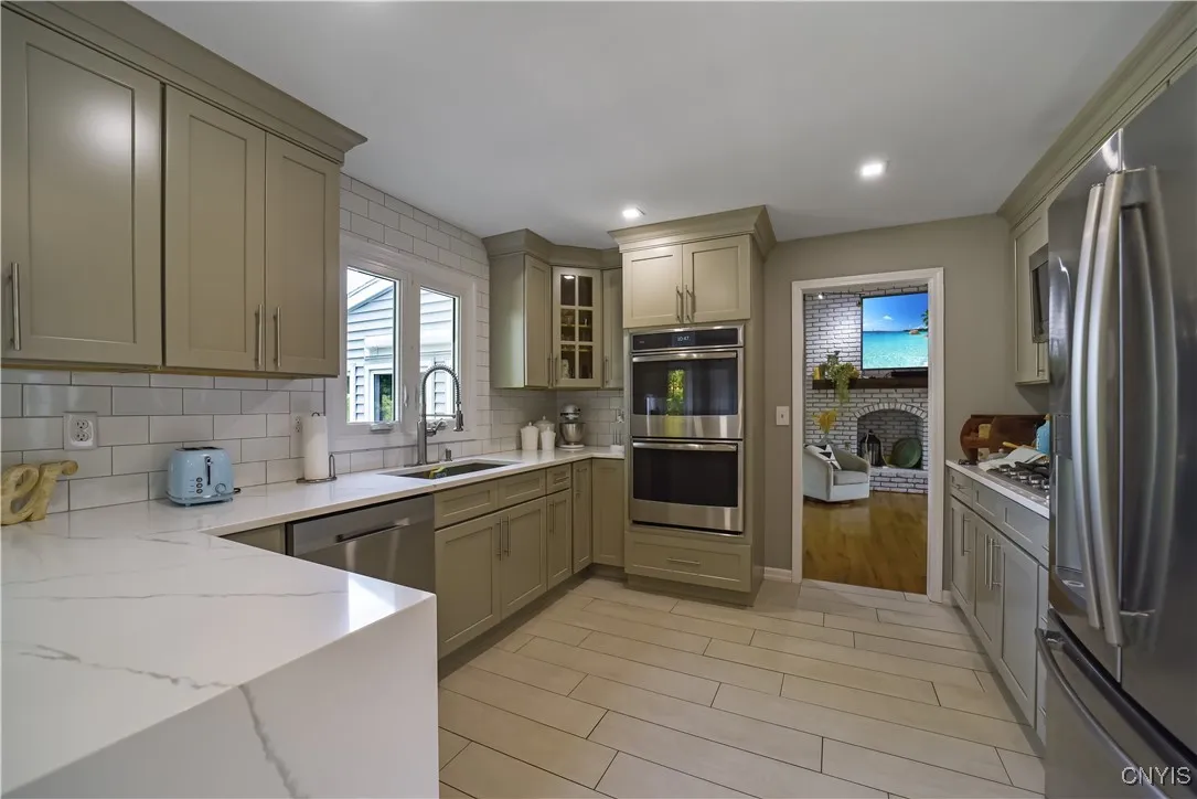 4872 Firethorn Circle, Manlius, New York 13104, Manlius, New York 13104, 4 Bedrooms Bedrooms, 15 Rooms Rooms,3 BathroomsBathrooms,Residential,Closed,4872 Firethorn Circle, Manlius, New York 13104,0,S1628525