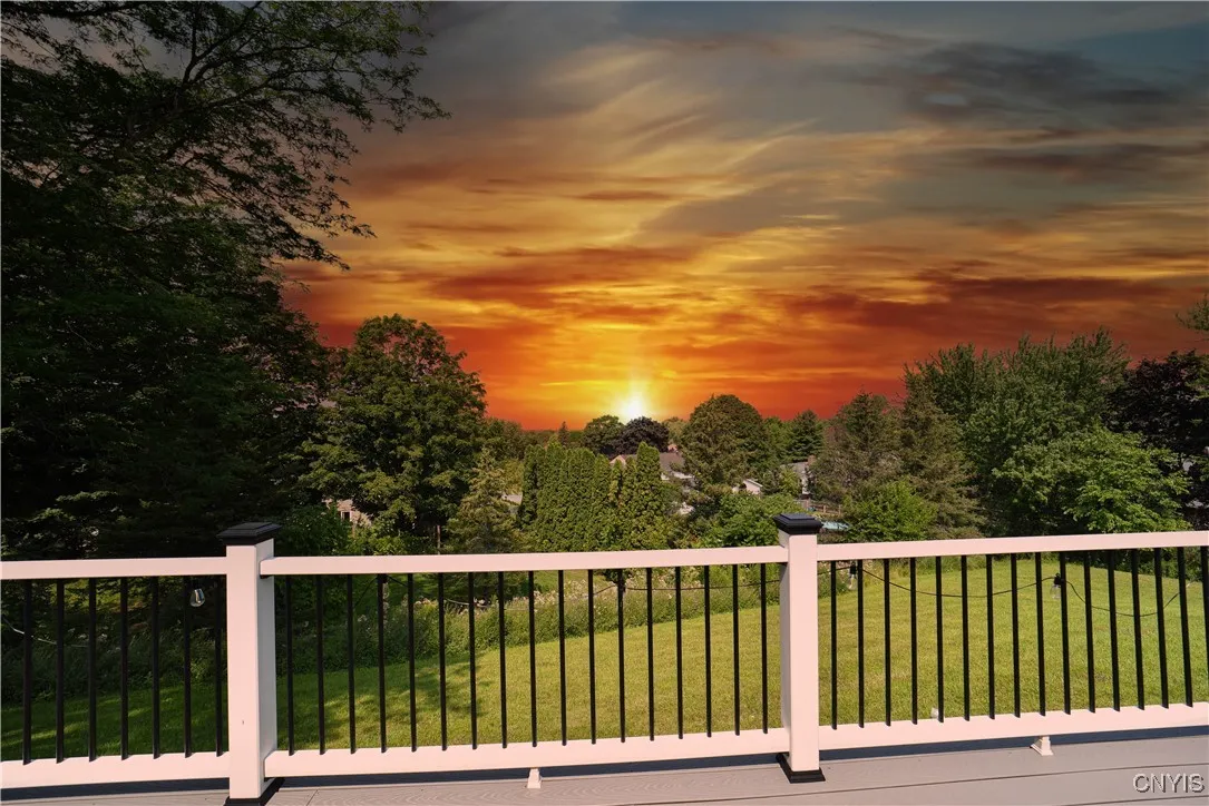 4872 Firethorn Circle, Manlius, New York 13104, Manlius, New York 13104, 4 Bedrooms Bedrooms, 15 Rooms Rooms,3 BathroomsBathrooms,Residential,Closed,4872 Firethorn Circle, Manlius, New York 13104,0,S1628525