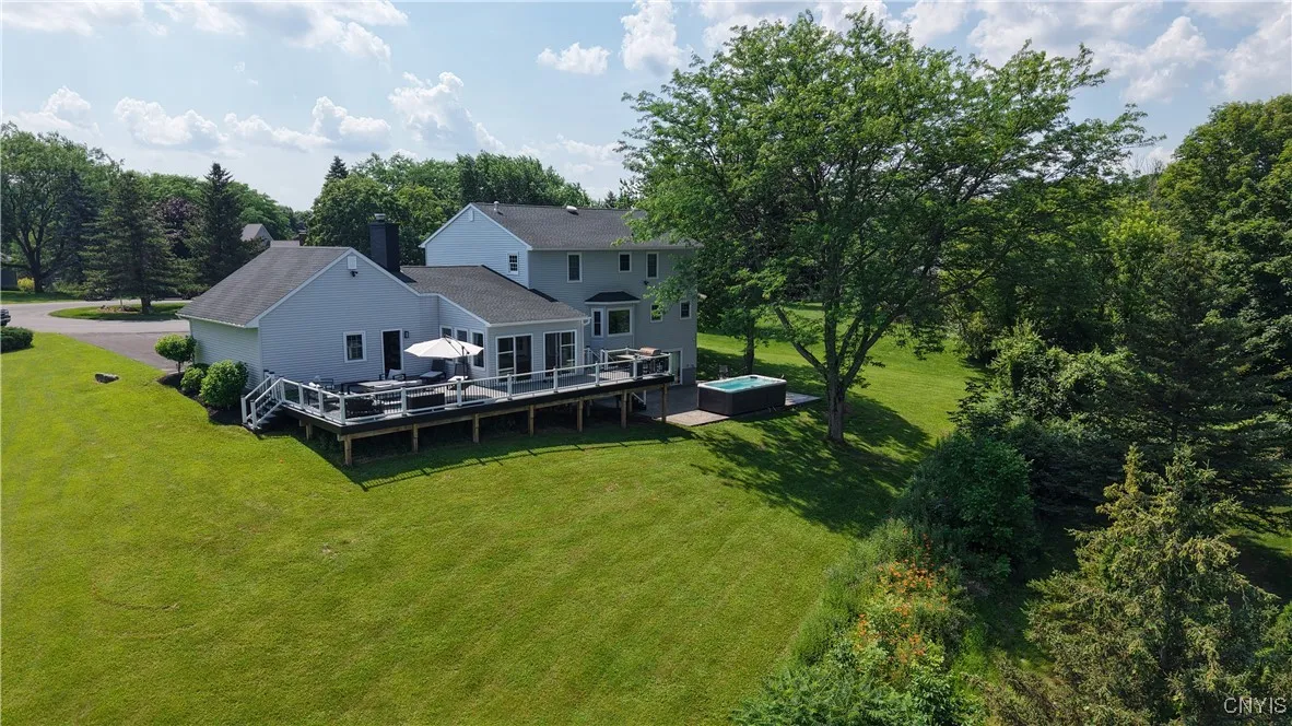 4872 Firethorn Circle, Manlius, New York 13104, Manlius, New York 13104, 4 Bedrooms Bedrooms, 15 Rooms Rooms,3 BathroomsBathrooms,Residential,Closed,4872 Firethorn Circle, Manlius, New York 13104,0,S1628525