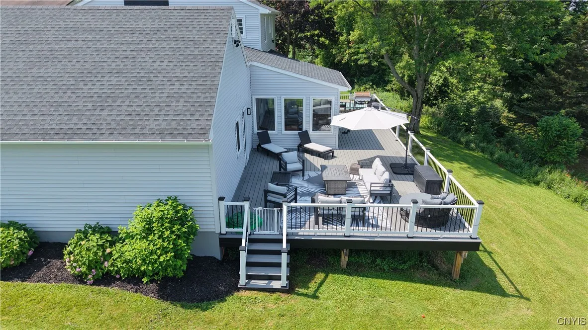 4872 Firethorn Circle, Manlius, New York 13104, Manlius, New York 13104, 4 Bedrooms Bedrooms, 15 Rooms Rooms,3 BathroomsBathrooms,Residential,Closed,4872 Firethorn Circle, Manlius, New York 13104,0,S1628525