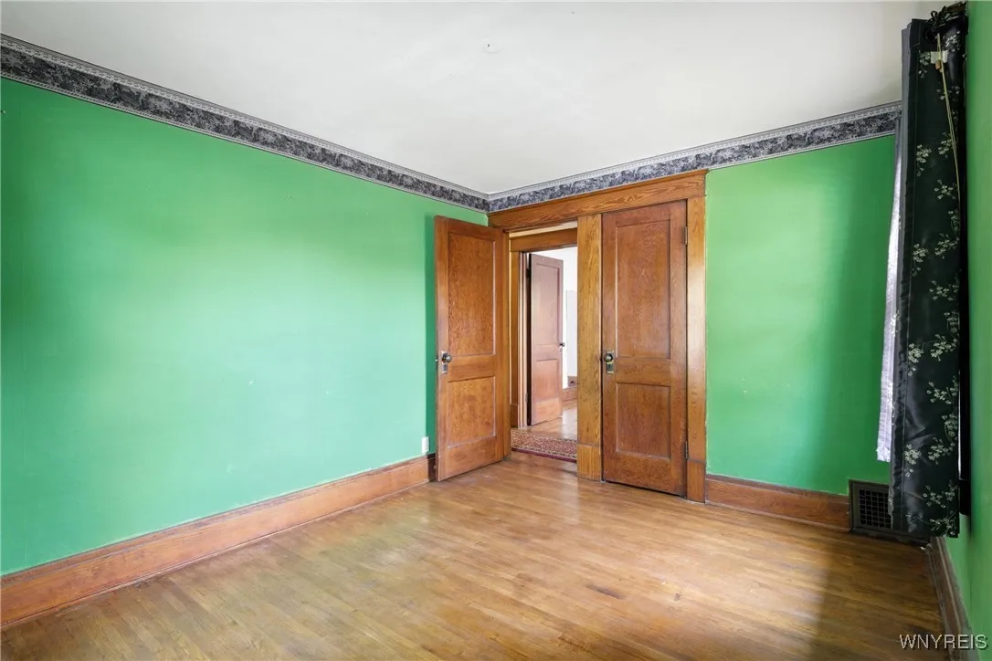 92 Helen Avenue, Hamburg, New York 14219, Hamburg, New York 14219, 3 Bedrooms Bedrooms, 10 Rooms Rooms,2 BathroomsBathrooms,Residential,For Sale,92 Helen Avenue, Hamburg, New York 14219,B1628057