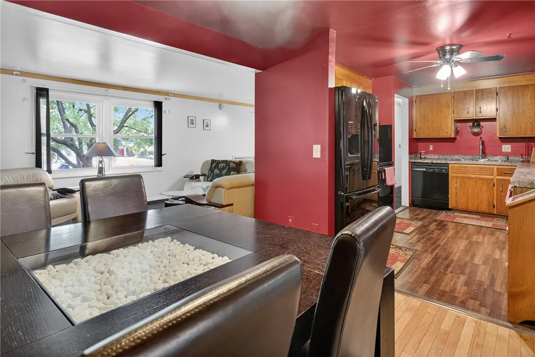 An open concept floor plan for entertaining