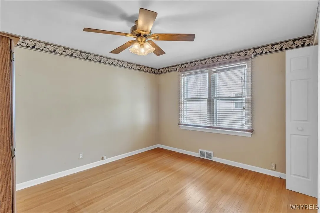 584 Highland Avenue, Tonawanda, New York 14223, Tonawanda, New York 14223, 3 Bedrooms Bedrooms, 6 Rooms Rooms,1 BathroomBathrooms,Residential,For Sale,584 Highland Avenue, Tonawanda, New York 14223,B1627737