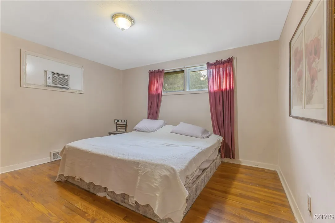 154 St. Louis Avenue, Syracuse, New York 13207, Syracuse, New York 13207, 3 Bedrooms Bedrooms, 5 Rooms Rooms,2 BathroomsBathrooms,Residential,Closed,154 St. Louis Avenue, Syracuse, New York 13207,0,S1626142