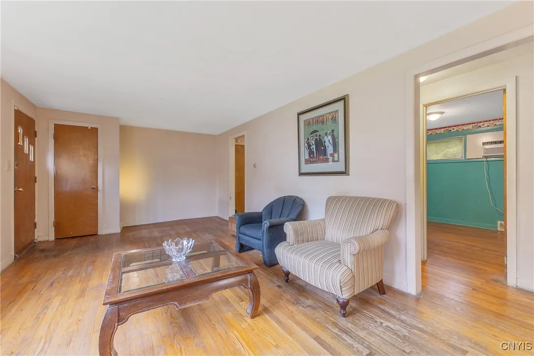 154 St. Louis Avenue, Syracuse, New York 13207, Syracuse, New York 13207, 3 Bedrooms Bedrooms, 5 Rooms Rooms,2 BathroomsBathrooms,Residential,Closed,154 St. Louis Avenue, Syracuse, New York 13207,0,S1626142