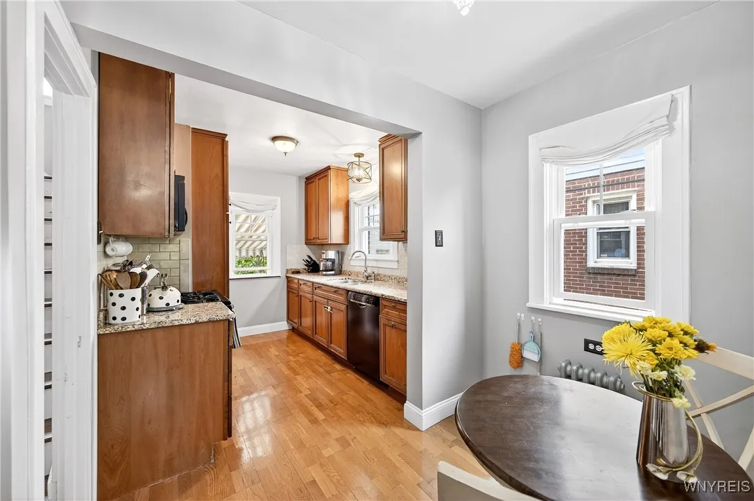 965 Eggert Road, Amherst, New York 14226, Amherst, New York 14226, 3 Bedrooms Bedrooms, 6 Rooms Rooms,1 BathroomBathrooms,Residential,For Sale,965 Eggert Road, Amherst, New York 14226,0,B1628571 965 Eggert Road, Amherst, New York 14226, Amherst, New York 14226, 3 Bedrooms Bedrooms, 6 Rooms Rooms,1 BathroomBathrooms,Residential,For Sale,965 Eggert Road, Amherst, New York 14226,0,B1628571