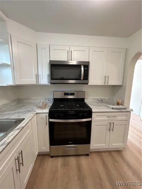 3422 Raymond Drive, Hamburg, New York 14219, Hamburg, New York 14219, 1 Bedroom Bedrooms, 5 Rooms Rooms,1 BathroomBathrooms,Residential Lease,For Rent,3422 Raymond Drive, Hamburg, New York 14219,B1628620