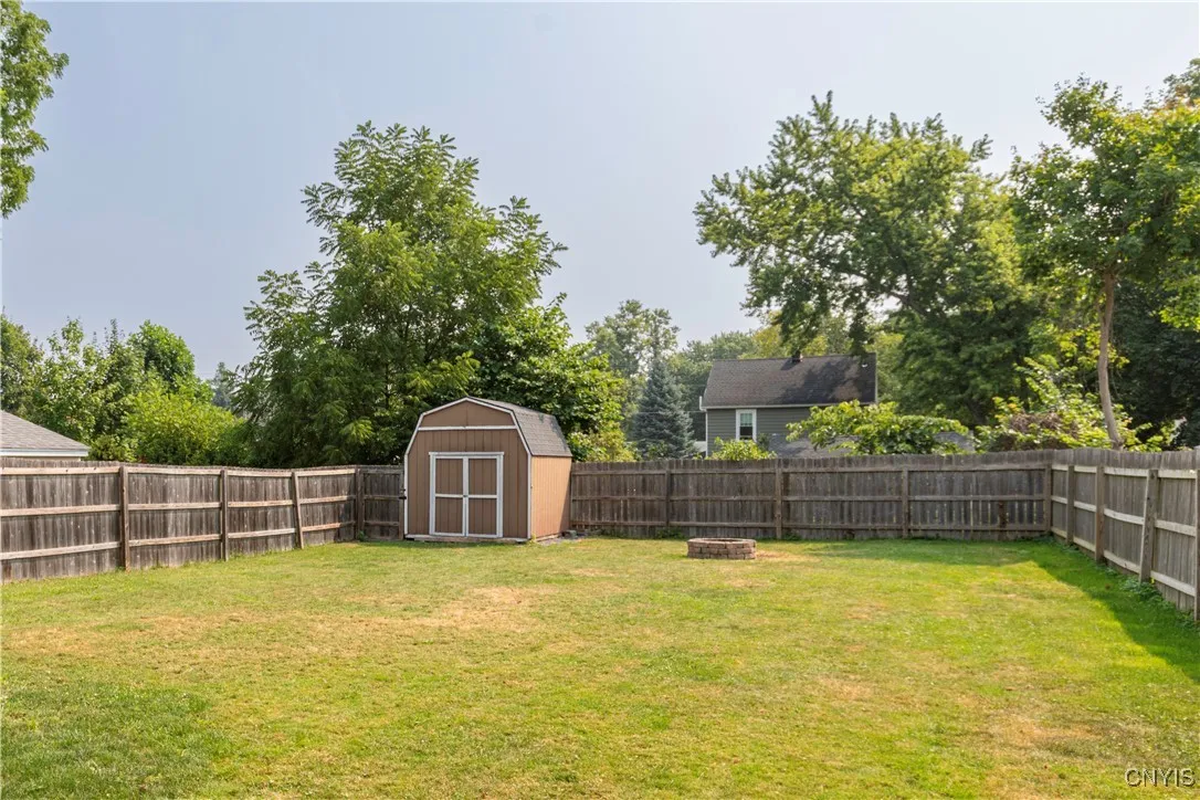 215 Newcastle Road, Geddes, New York 13219, Geddes, New York 13219, 4 Bedrooms Bedrooms, 7 Rooms Rooms,2 BathroomsBathrooms,Residential,Closed,215 Newcastle Road, Geddes, New York 13219,0,S1628370