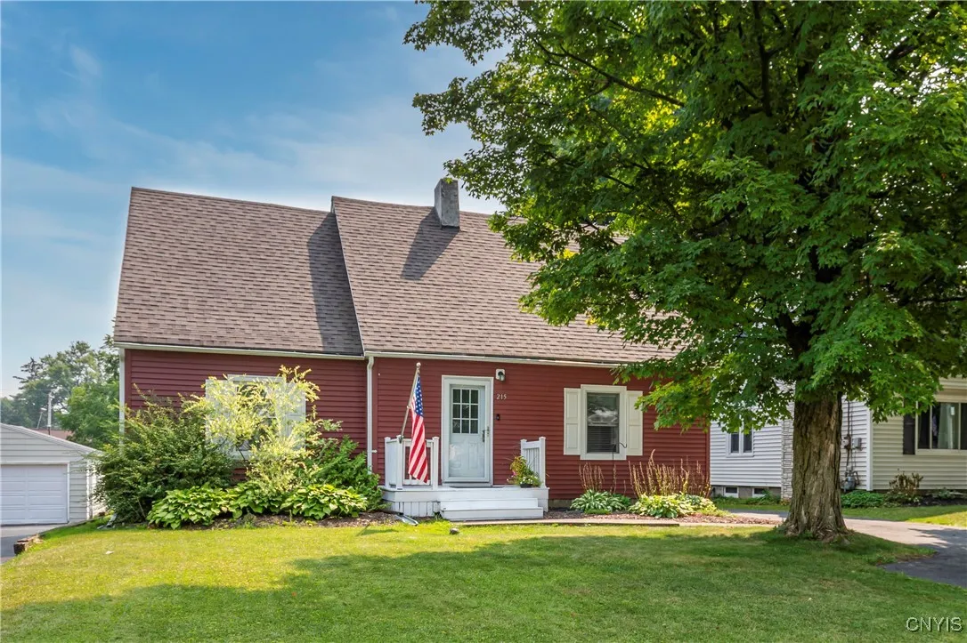 215 Newcastle Road, Geddes, New York 13219, Geddes, New York 13219, 4 Bedrooms Bedrooms, 7 Rooms Rooms,2 BathroomsBathrooms,Residential,Closed,215 Newcastle Road, Geddes, New York 13219,0,S1628370