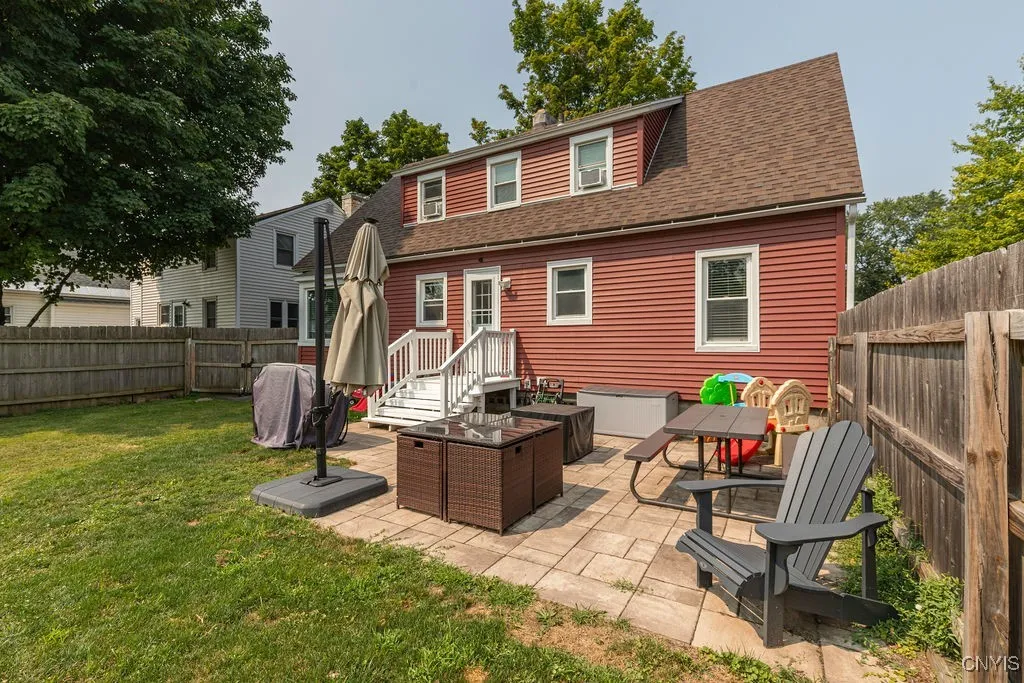 215 Newcastle Road, Geddes, New York 13219, Geddes, New York 13219, 4 Bedrooms Bedrooms, 7 Rooms Rooms,2 BathroomsBathrooms,Residential,Closed,215 Newcastle Road, Geddes, New York 13219,0,S1628370