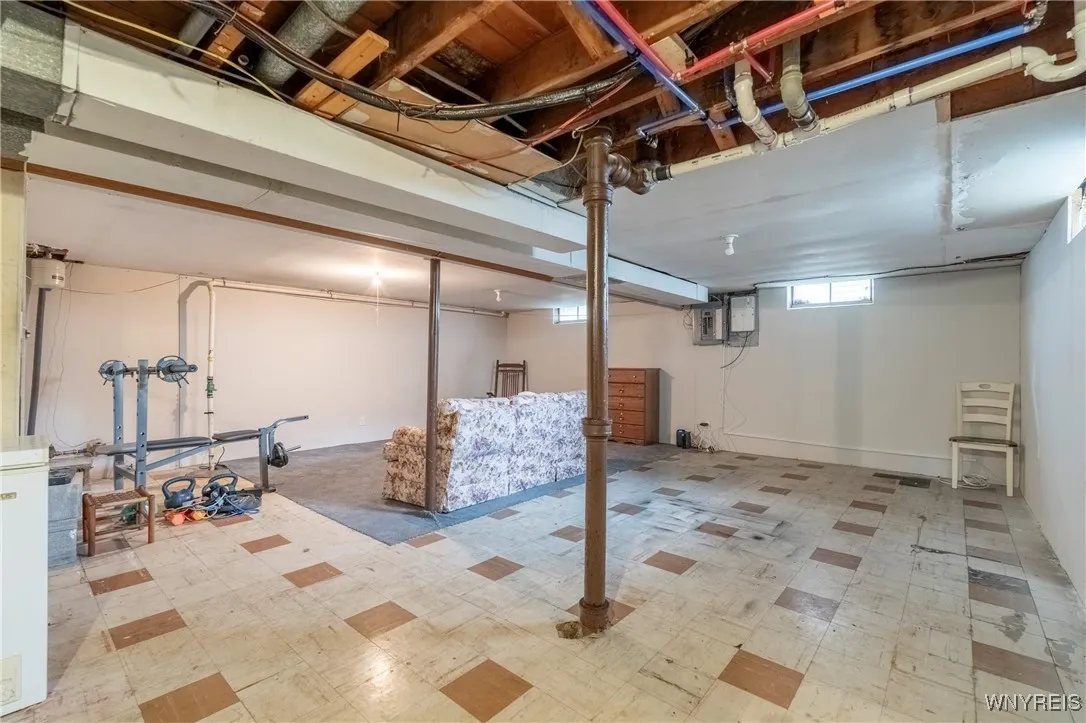 63 Melody Lane, Tonawanda, New York 14150, Tonawanda, New York 14150, 3 Bedrooms Bedrooms, 6 Rooms Rooms,1 BathroomBathrooms,Residential,For Sale,63 Melody Lane, Tonawanda, New York 14150,B1628573