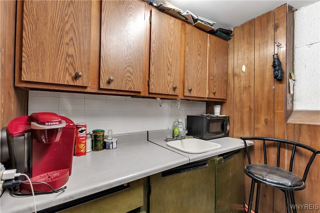 142 Skillen Street, Buffalo, New York 14207, Buffalo, New York 14207, ,Commercial Sale,For Sale,142 Skillen Street, Buffalo, New York 14207,B1628299
