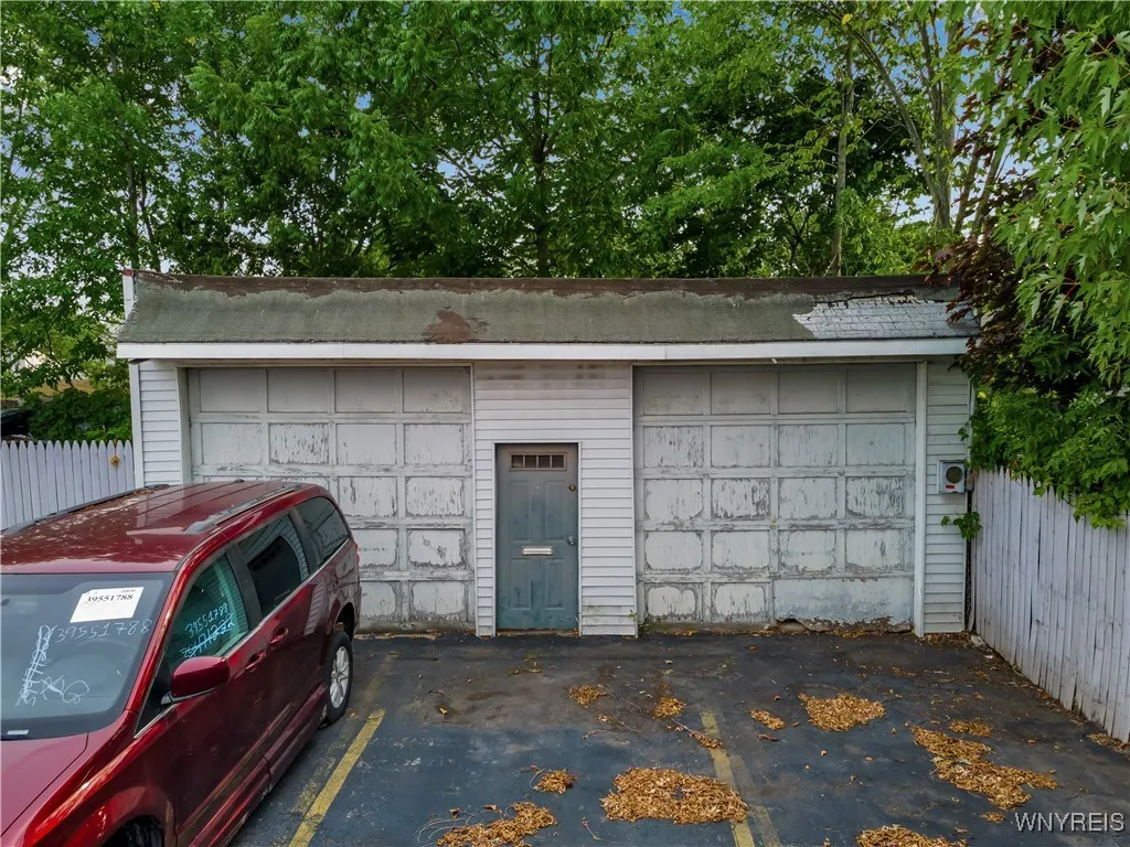 142 Skillen Street, Buffalo, New York 14207, Buffalo, New York 14207, ,Commercial Sale,For Sale,142 Skillen Street, Buffalo, New York 14207,B1628299