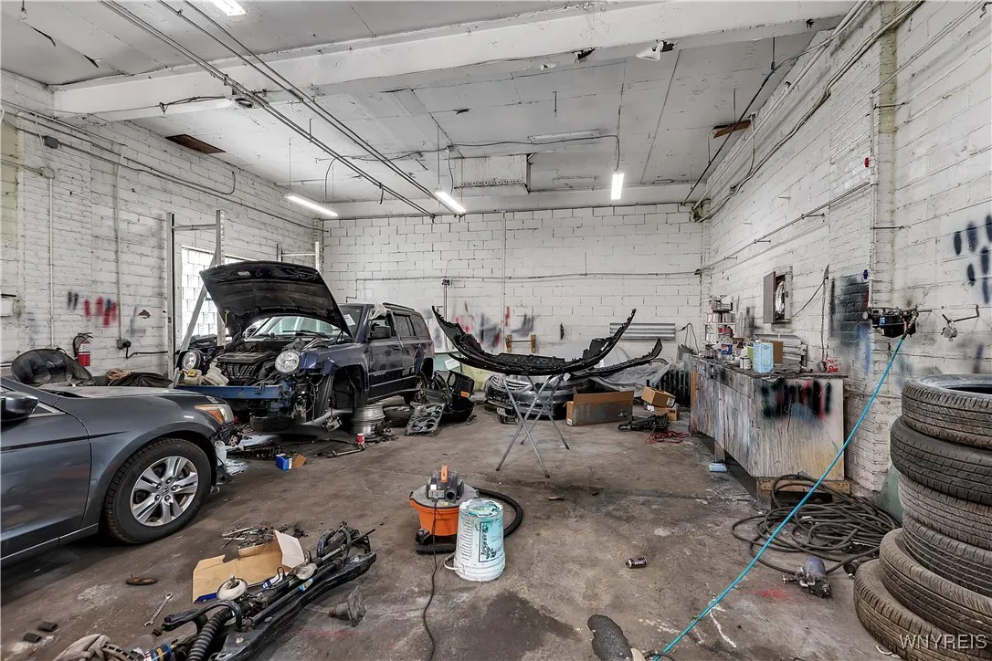 142 Skillen Street, Buffalo, New York 14207, Buffalo, New York 14207, ,Commercial Sale,For Sale,142 Skillen Street, Buffalo, New York 14207,B1628299