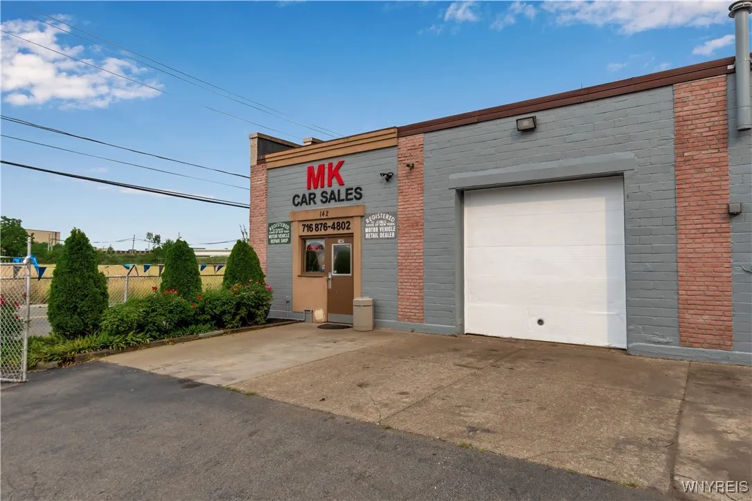 142 Skillen Street, Buffalo, New York 14207, Buffalo, New York 14207, ,Commercial Sale,For Sale,142 Skillen Street, Buffalo, New York 14207,B1628299