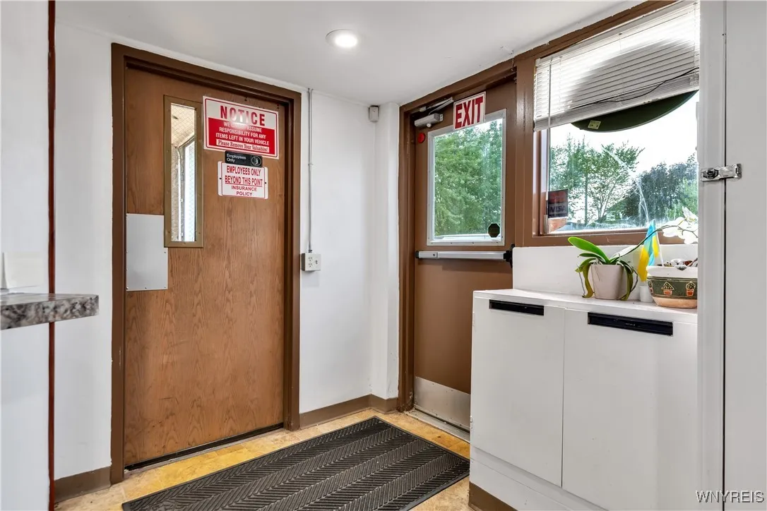 142 Skillen Street, Buffalo, New York 14207, Buffalo, New York 14207, ,Commercial Sale,For Sale,142 Skillen Street, Buffalo, New York 14207,B1628299