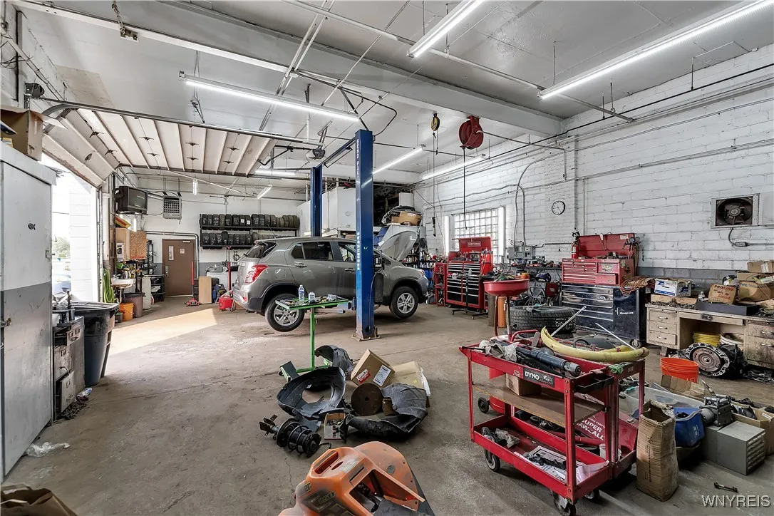 142 Skillen Street, Buffalo, New York 14207, Buffalo, New York 14207, ,Commercial Sale,For Sale,142 Skillen Street, Buffalo, New York 14207,B1628299